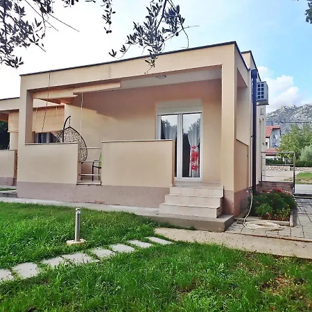 Appartamento Lea - Only Few Steps From The Beach *