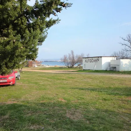 Appartamento Lea - Only Few Steps From The Beach Starigrad Paklenica